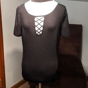 Cable & Gauge black top